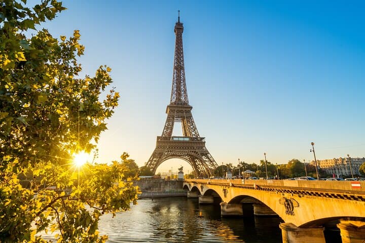 Full-Day Paris from Le Havre: Seine Cruise, Eiffel Views & Champs-Élysées photo 2