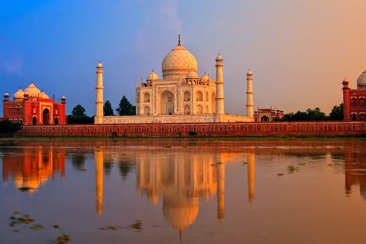 Same-Day Taj Mahal & Agra Fort Tour from Delhi photo 4
