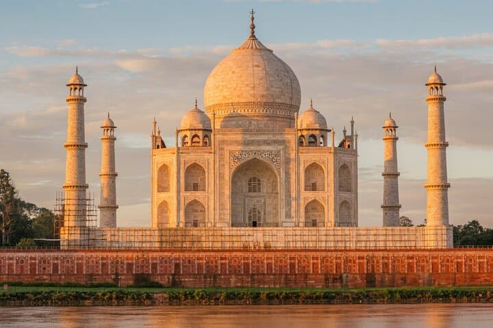 Private Taj Mahal and Agra Fort Day Trip from Delhi photo 6