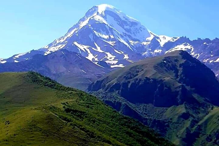 Caucasus Day Trip: Ananuri, Gudauri and Gergeti — A Full-Day Kazbegi Experience photo 3