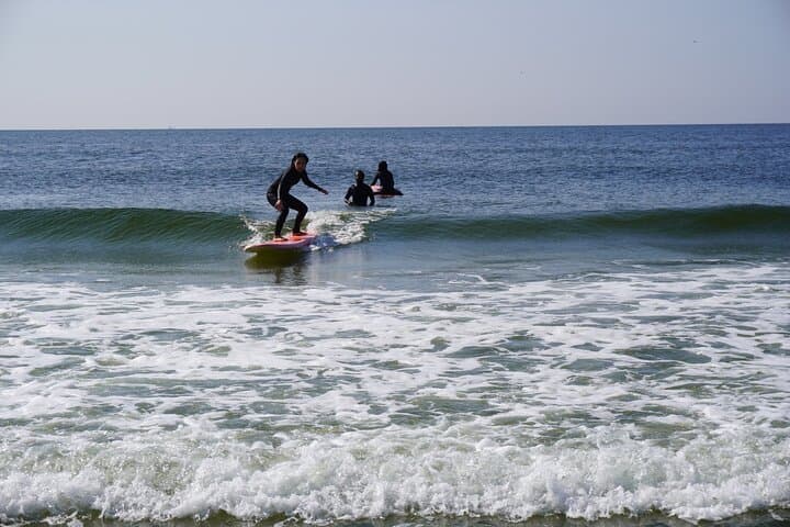 Learn to Surf in NYC: Rockaway Beach Lesson with Local Instructors photo 6