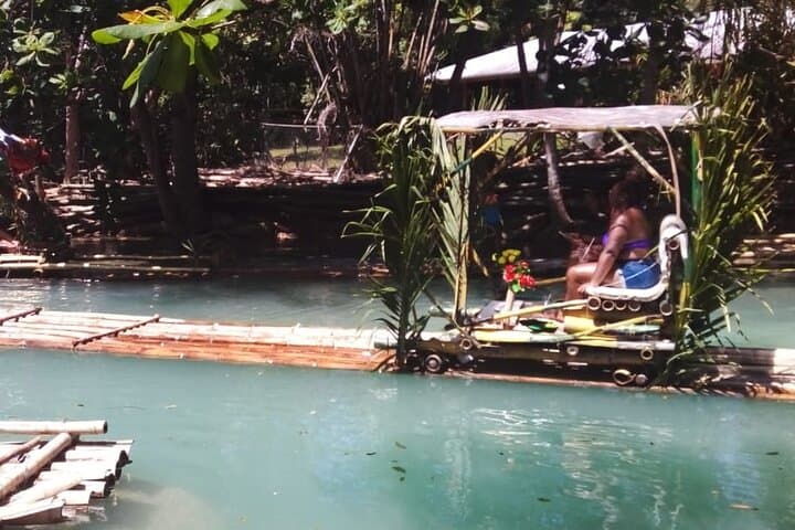 White River Bamboo Rafting — Private Ocho Rios Raft Tour photo 5