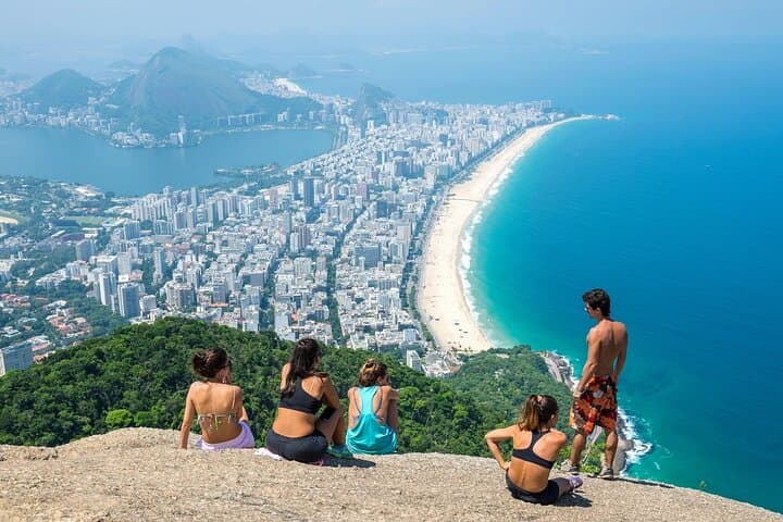 Morro Dois Irmãos Hike and Vidigal Favela Private Tour — Rio Views with a Local Guide