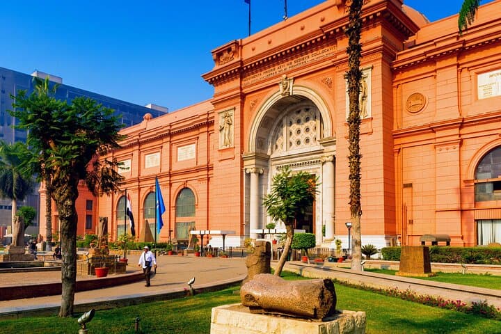 Cairo Day Tour: Egyptian Museum, Giza Pyramids, Sphinx & Old Cairo photo 3