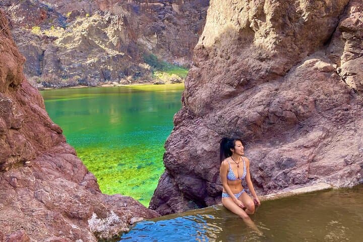 Hoover Dam Kayak Trip: 12-Mile Black Canyon Paddle to Hot Springs & Caves