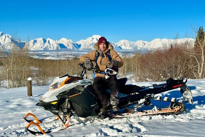 Heart Six Snowmobiling in Jackson Hole: Half-Day Ranch-to-Trails Adventure photo 4