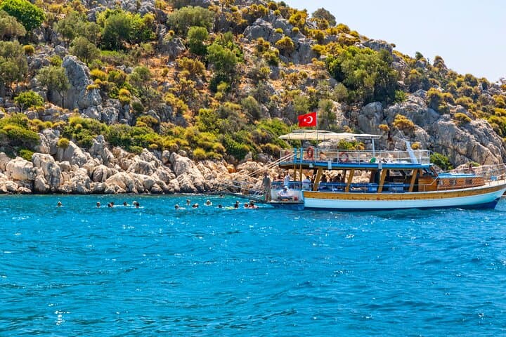 Antalya Old Town Sightseeing Cruise from Kaleiçi Harbor photo 4