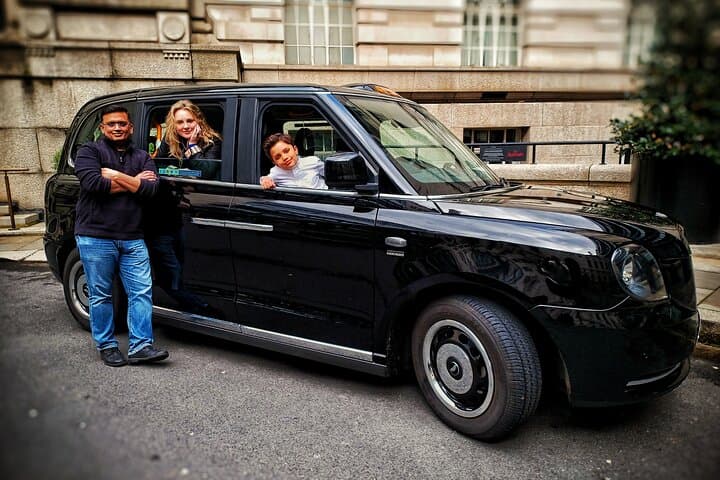 Electrified Black Cab: Private London History Tour in an Electric Taxi photo 6