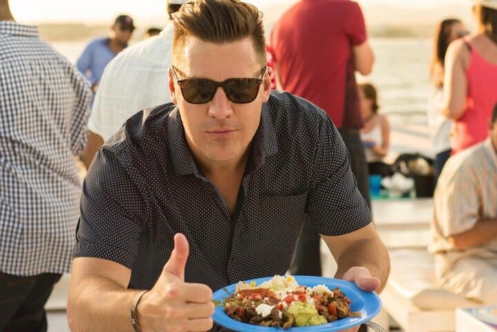 Cabo Sunset Dinner Cruise: Tacos, Tequila & The Arch at Dusk photo 3