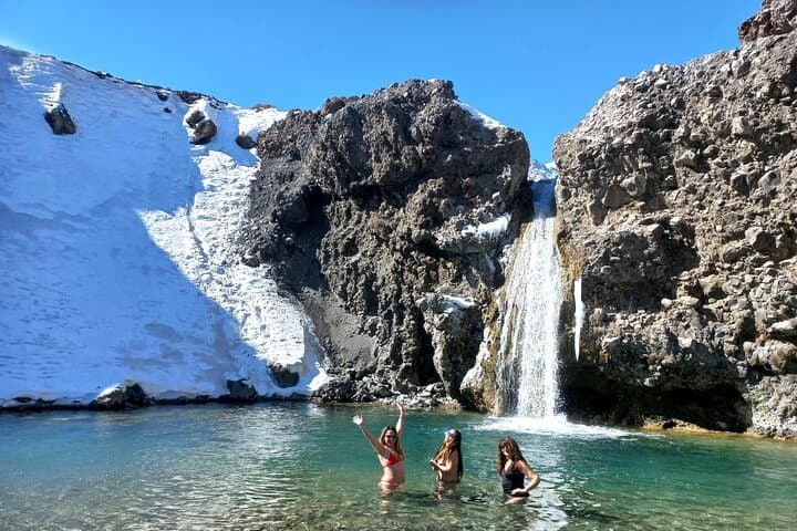 Trekking to El Yeso Reservoir & Waterfall — Day Trip from Santiago photo 3