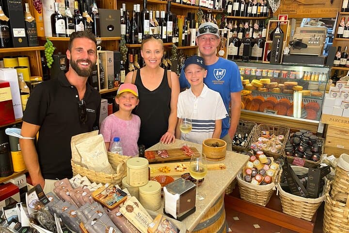 Private Porto Food & Wine Tour with Historian Guide photo 3