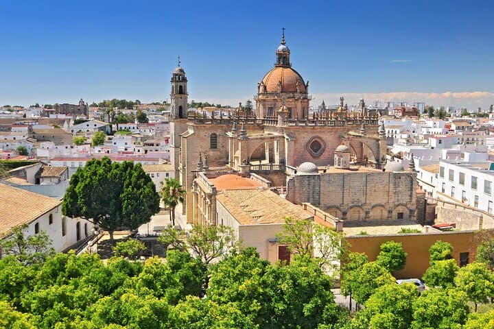 Self-Guided Cádiz City Walk — 6.6 km Audio Tour in 7 Languages photo 3