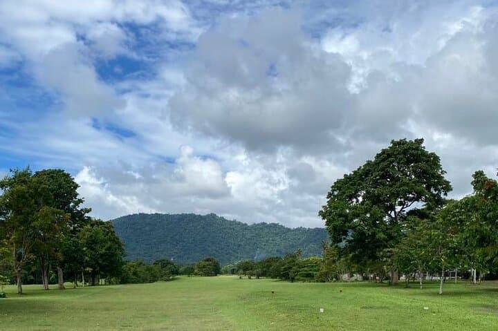 Tee Off in Apia: Private Shore Golf Excursion on Upolu, Samoa