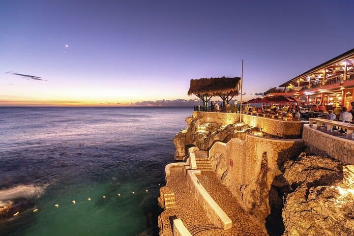 Exploring Negril's Natural Wonders: Seven Mile Beach and Rick's Café photo 5