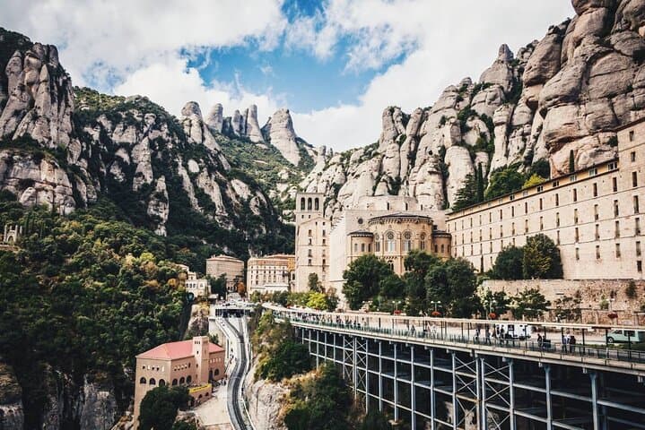 Early Access Montserrat Half-Day from Barcelona: Monastery, Funicular & Mountain Views