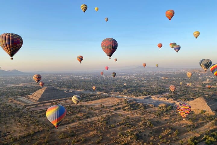 Dawn Balloon Flight Over Teotihuacán: Sunrise Above the Pyramids photo 2