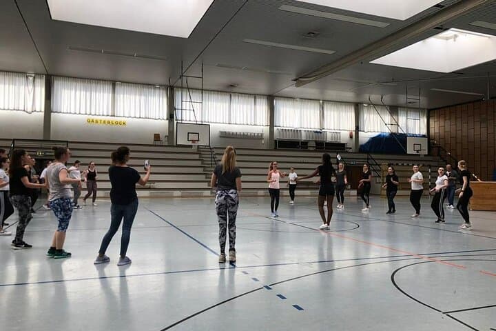 1-Hour Samba Class in Rio de Janeiro — Learn Samba with Local Instructors photo 6