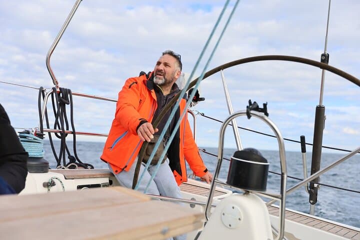 Barcelona Private Sailing Lesson: 2-Hour Cruise Initiation from Port Olímpic