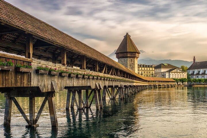 Private Tour: Lucerne & Mount Titlis Day Trip with Cable Car and Cliff Walk photo 2