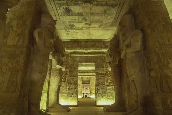 Abu Simbel Day Trip by Flight from Luxor — Fast Access to the Great Temple photo 4