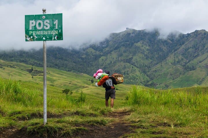 Mount Rinjani Trekking and Panorama: 2-Day Sembalun Summit via Crater Rim photo 3