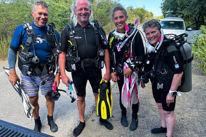 Personalized 2-Tank Shore Dive in Curaçao: Guided Reef Exploration for Certified Divers photo 5
