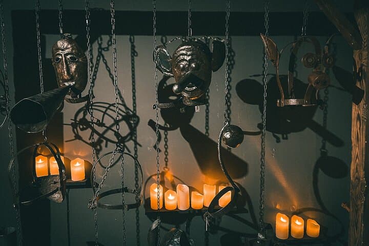 Inside St Augustine's Medieval Torture Museum: Ghost Hunting and Tiny Art Micro-Gallery photo 3