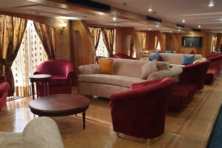 Four-Day Nile Cruise from Aswan to Luxor with Abu Simbel and Optional Hot Air Balloon photo 5