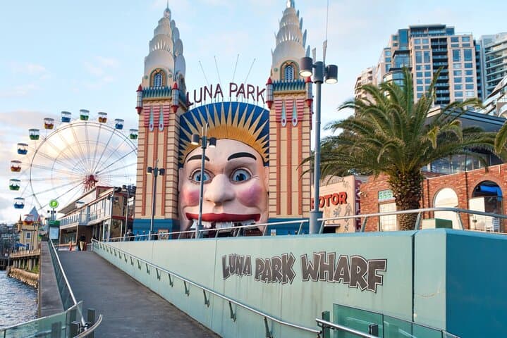 St Kilda Scavenger Hunt: Self-Guided Walking Tour of Melbourne's Beachside Sights photo 5