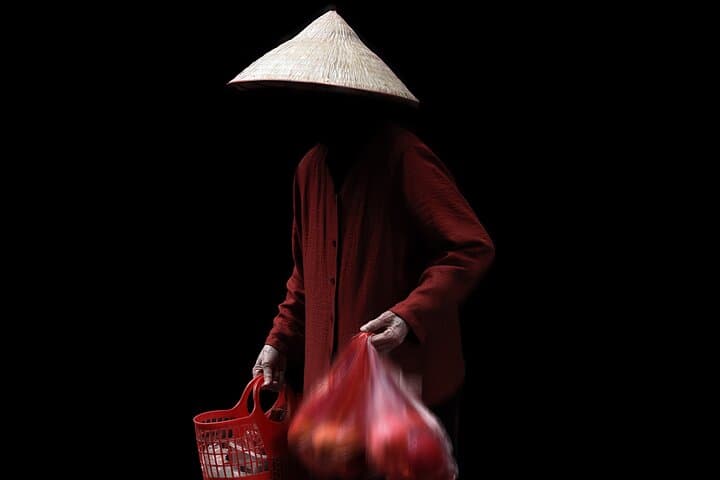 Hanoi Street Photography Workshop: Capture the Old Quarter Like a Pro