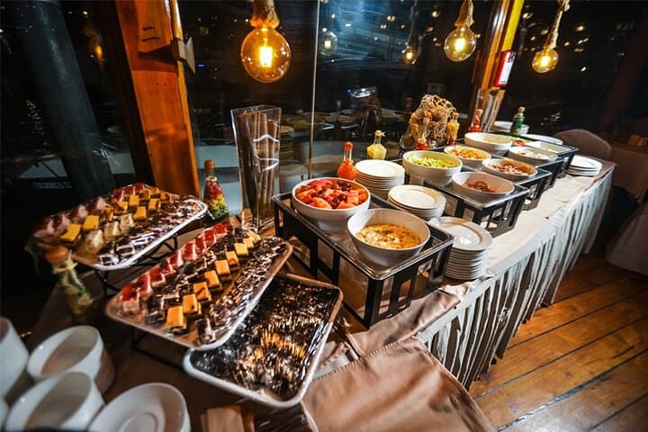 Dubai Marina Dhow Dinner Cruise — Two-Hour Skyline Buffet & Evening Cruise photo 5