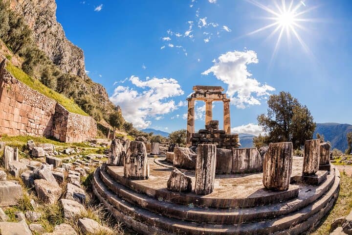 Full-Day Private Tour to Meteora, Thermopylae & Delphi from Athens photo 4