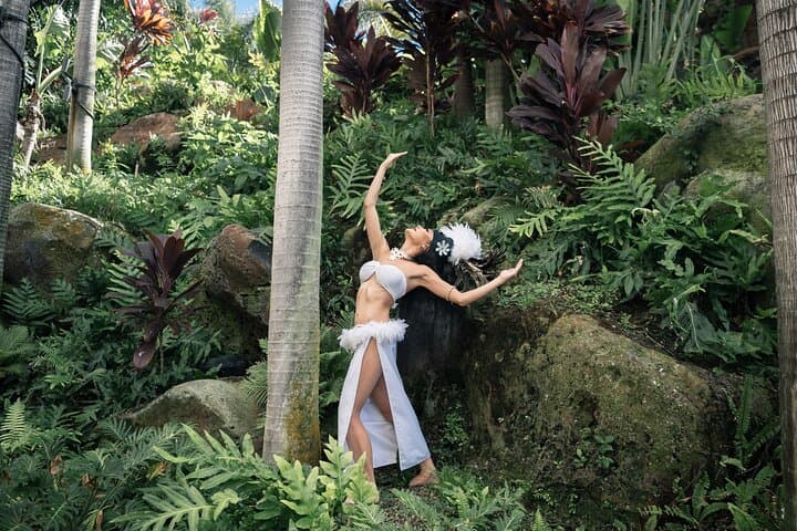 Wailele Luau at Kaanapali: Fire-Knife Show & Oceanfront Dinner photo 3
