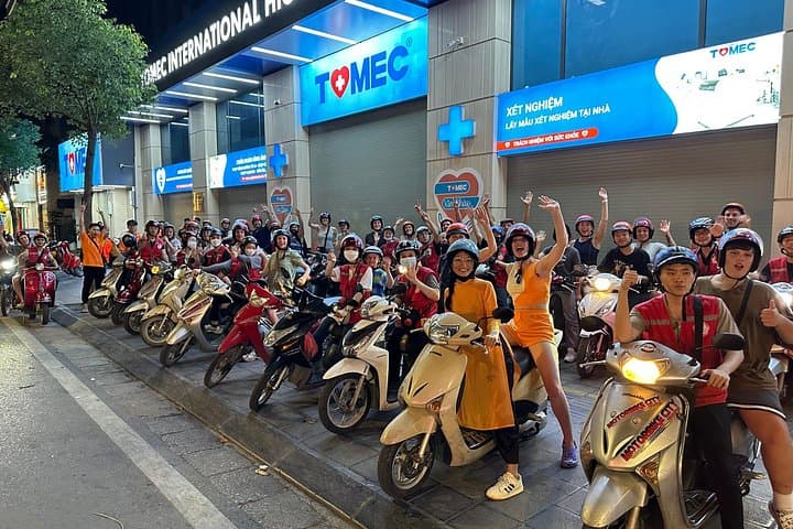 Women-Led Hanoi Vespa Night Food Tour photo 3