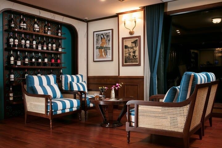 Heritage 4-Day Cruise: Halong Bay, Lan Ha Bay & Cat Ba Island Expedition photo 4
