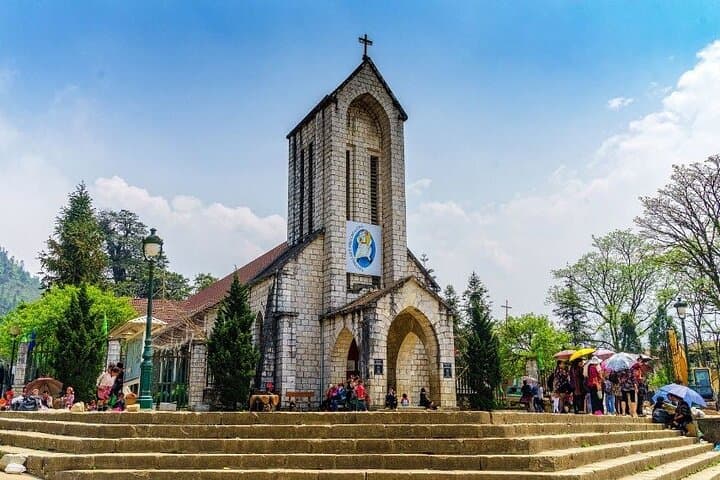 Sapa 2-Day Trek from Hanoi: Cat Cat, Muong Hoa & Ethnic Villages photo 4