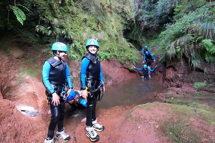 Madeira Canyoning Level 1: Beginner Rappels, Natural Slides & Pools photo 3