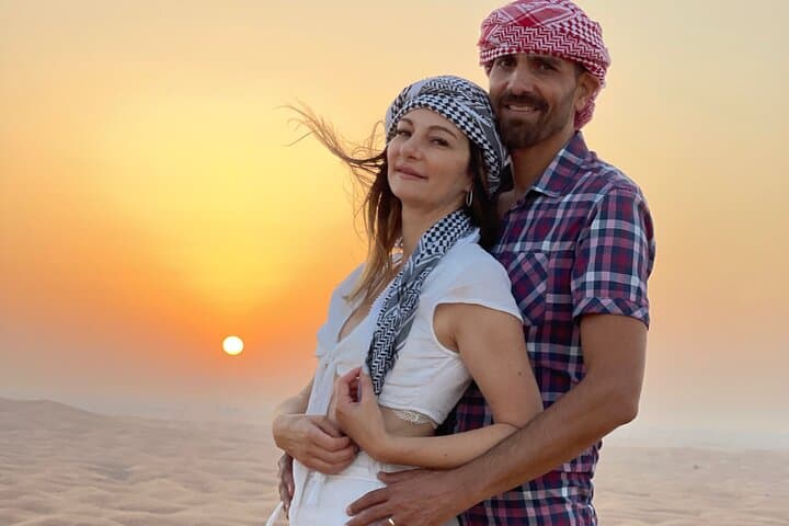 Sunrise Desert Safari in Dubai: Sandboarding, Dune Bashing & Camel Ride