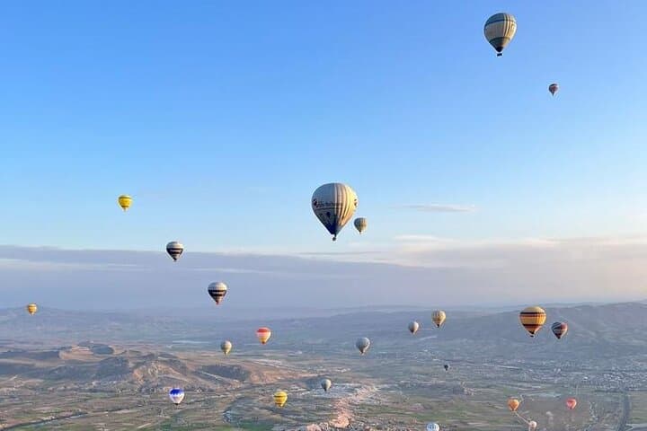Sunrise Balloon Flight Over Ihlara Valley and Göreme photo 3