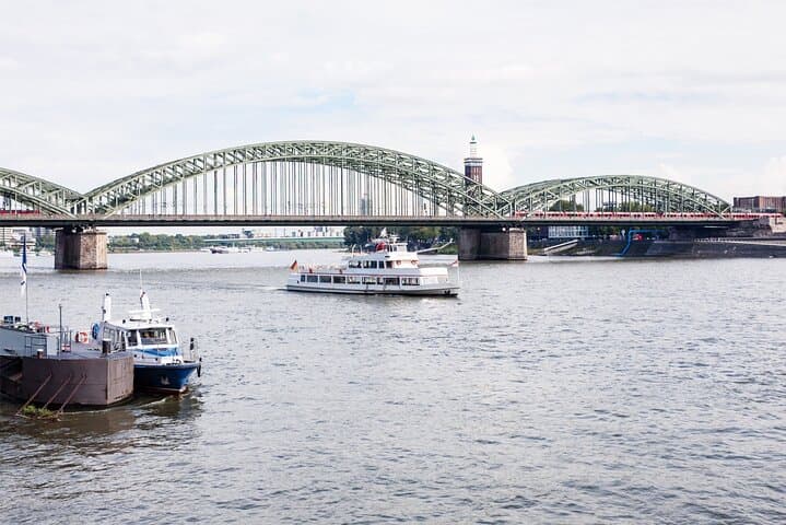 Cologne Scavenger Hunt: Self-Guided Walking Tour of the Dom & Hohenzollernbrücke photo 6