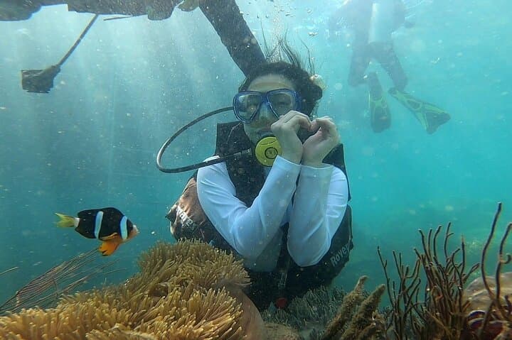 Coral Reef Snorkeling & Floating Bar Party in Nha Trang Bay photo 2