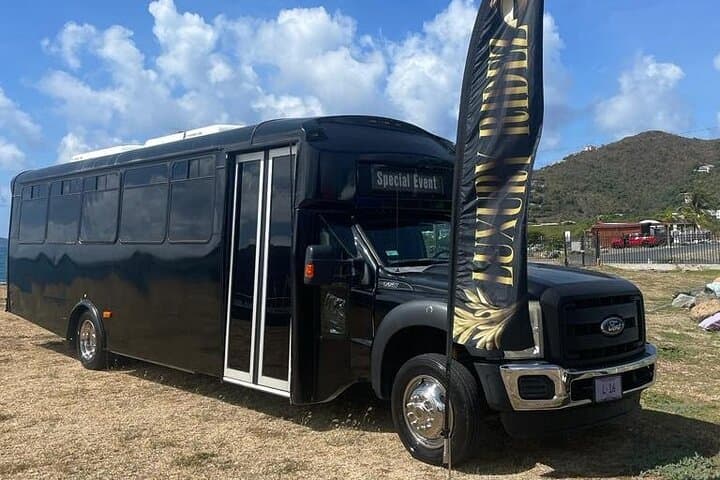 Tortola Ridge Road Hill Murals: Luxury Island Tour on Tortola