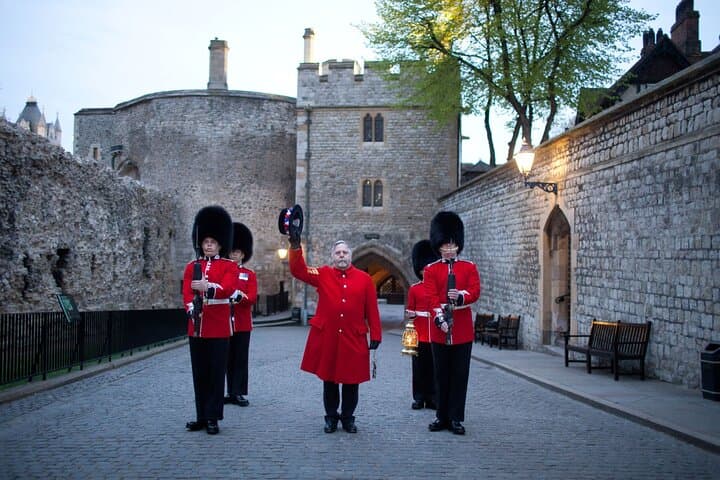 After-Hours Tower of London Tour: Beefeater-Led Ceremony of the Keys photo 4