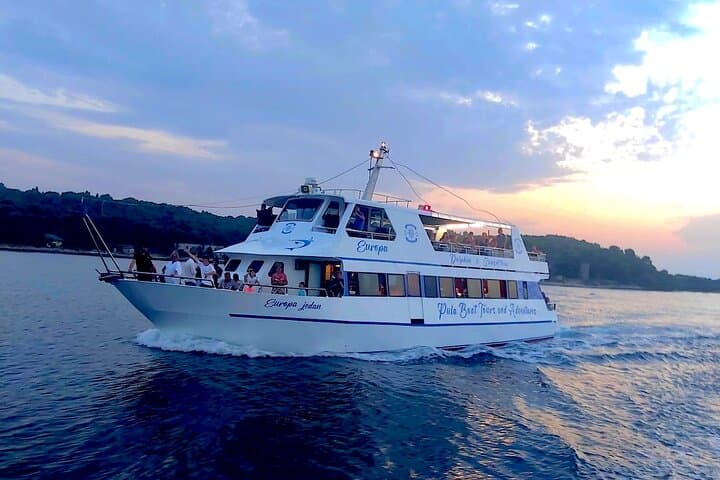 Sunset Dolphin Cruise in Brijuni National Park with Dinner & Drinks photo 4
