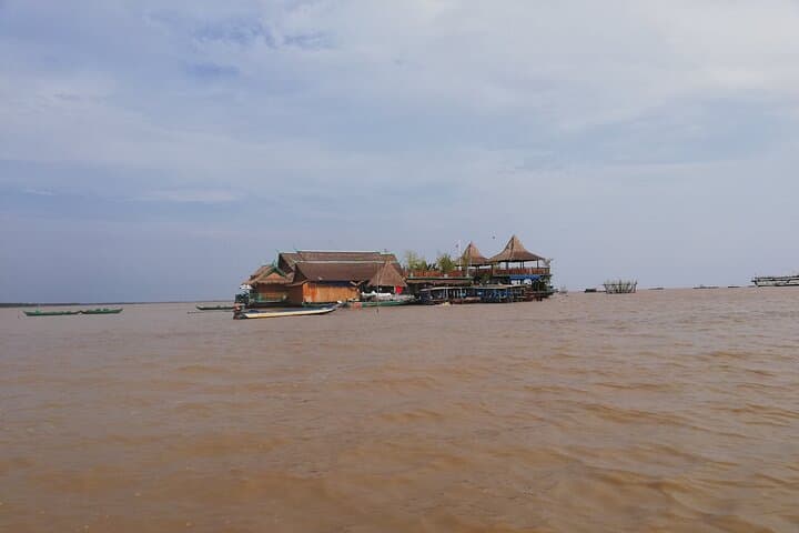 Kampong Phluk & Tonle Sap Village Tour from Siem Reap: Stilt Houses, Boat Rides, Local Life photo 6