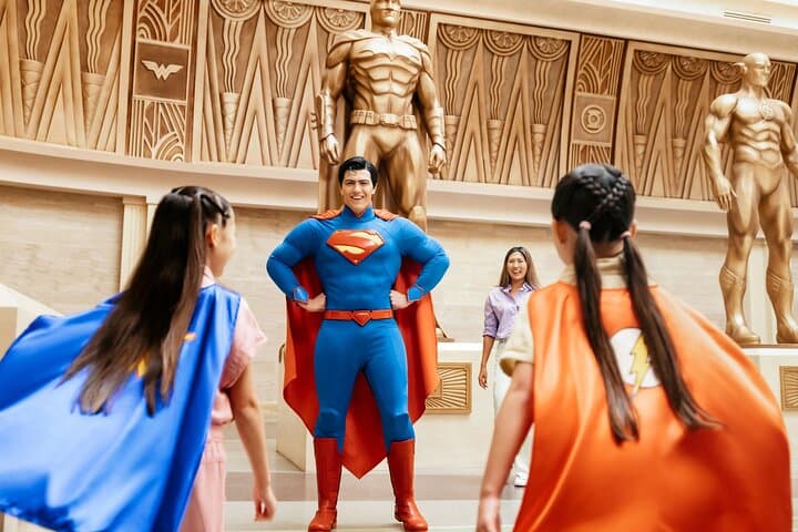Inside Warner Bros. World Abu Dhabi: Practical Guide to Yas Island's Indoor Theme Park