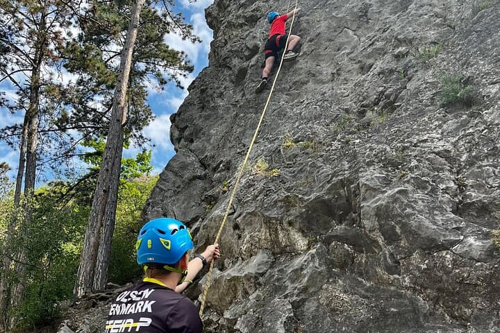 Prague Half-Day Rock Climbing: Limestone Routes & 20m Rappels Near the City photo 6