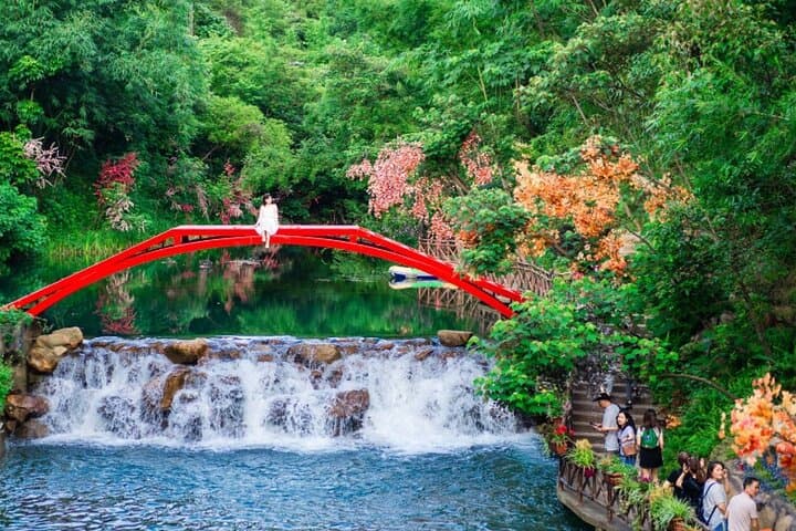 Gulong Gorge Glass Bridge & Underground River Day Tour from Guangzhou photo 3
