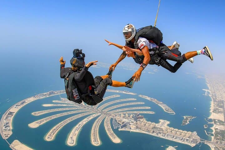 Dubai Skydiving Over Palm Jumeirah: Tandem 13,000-Foot Free-Fall photo 6