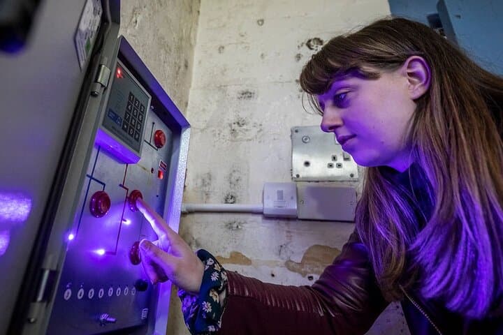 Shepton Mallet Prison Escape Room: The Cell — Historic Jailbreak Experience photo 4